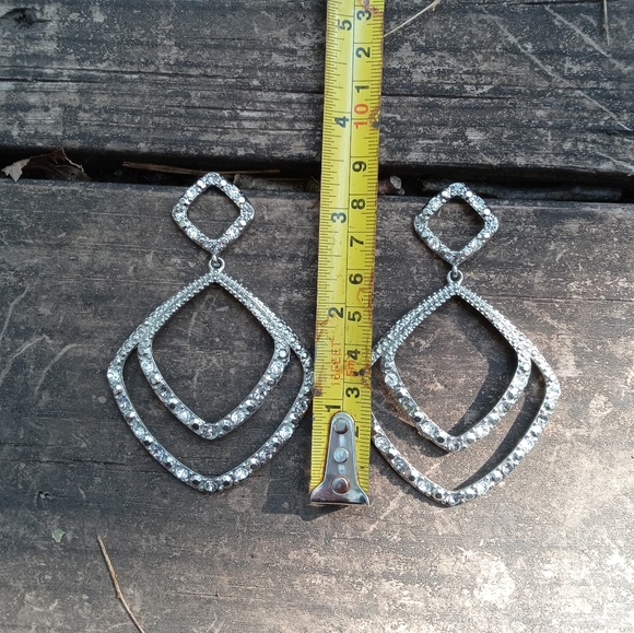 Big 💎🖤 Rhinestone🕸 Earrings - Picture 5 of 5